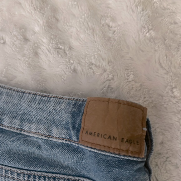 AE High Rise Denim Mom Shorts Distressed - Picture 9 of 14